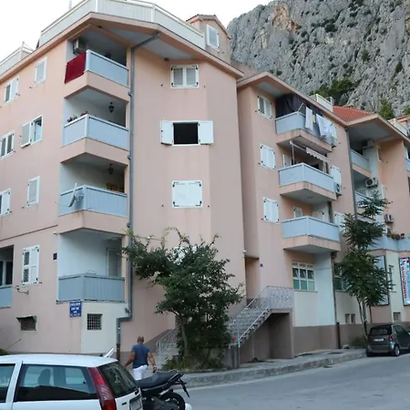 Apartment Gusar -top Position, Close To The Center And The Beach, Fully Equipped *
