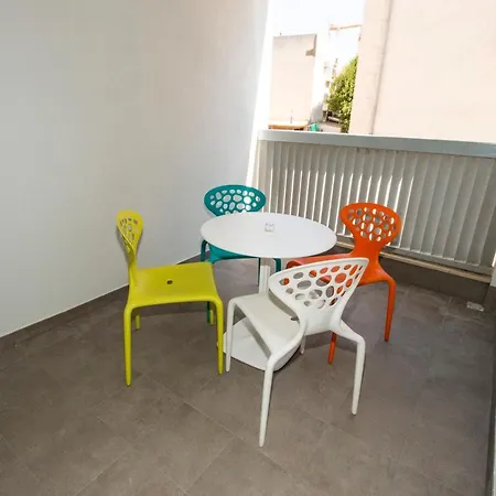 Gusar -top Position, Close To The Center And The Beach, Fully Equipped * Omis